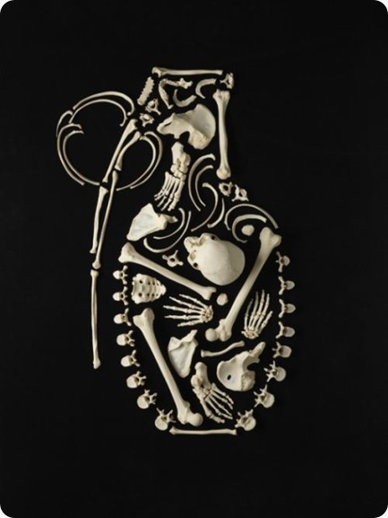 seni dari tulang manusia (11)